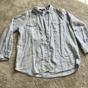 Ellen Tracy button down denim blue shirt. Size xl